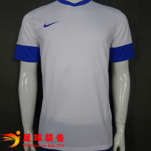 （团购顾客享受价格）专柜正品NIKE 白蓝色新款足球光板队服球衣